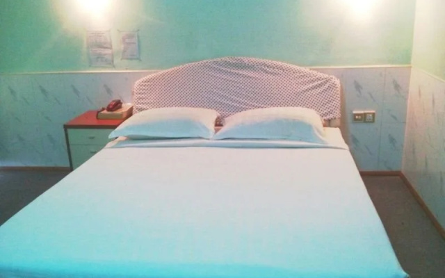 Pun Swe Taw Hotel