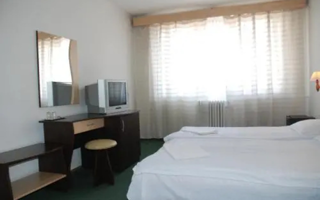 Hotel Merkur