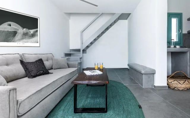 Santa Irina Luxury Sunny Lofts