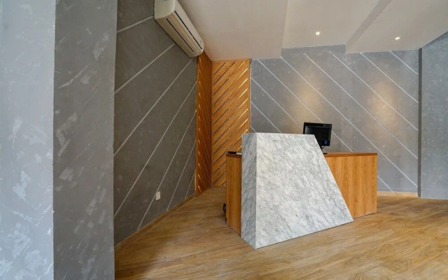 OYO 1574 U xpress Hotel