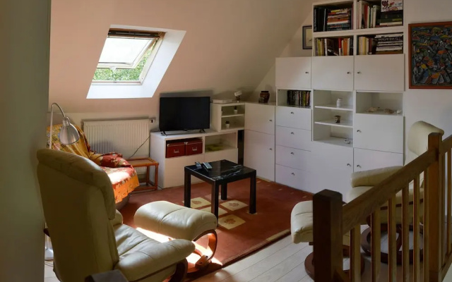 House Between River and Ocean With Pretty Garden in Brittany