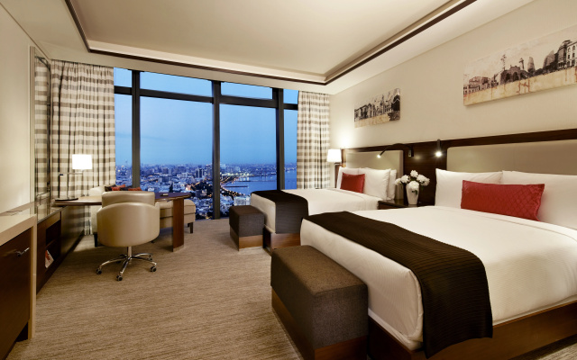 Отель Fairmont Baku at the Flame Towers