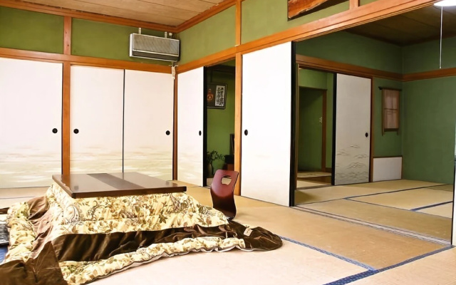 Akigawa Valley Inn Kinkoukaku
