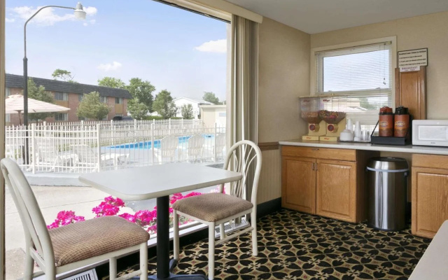 Sandusky Inn