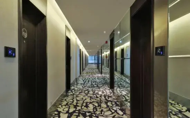 Orange Hotel Changsha Yanghu New City Metro Statio