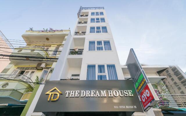 Отель The Dream House вид на фасад