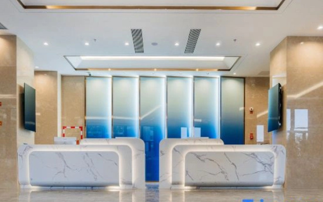 Yeste International Hotel (Xiamen Haicang Maqing Road)