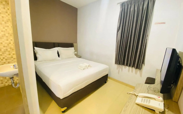 Meriton Boutique Hotel