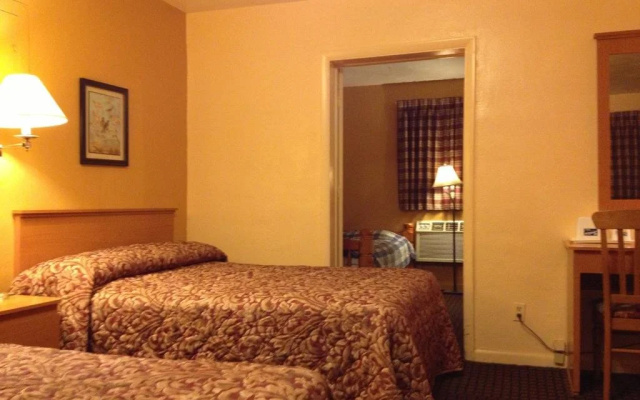 Scottish Inns Okeechobee