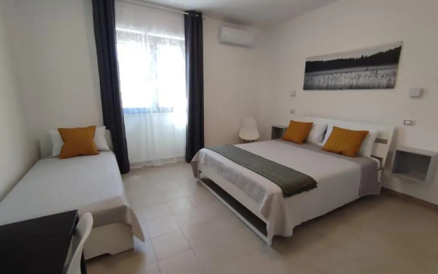 Cristian rooms