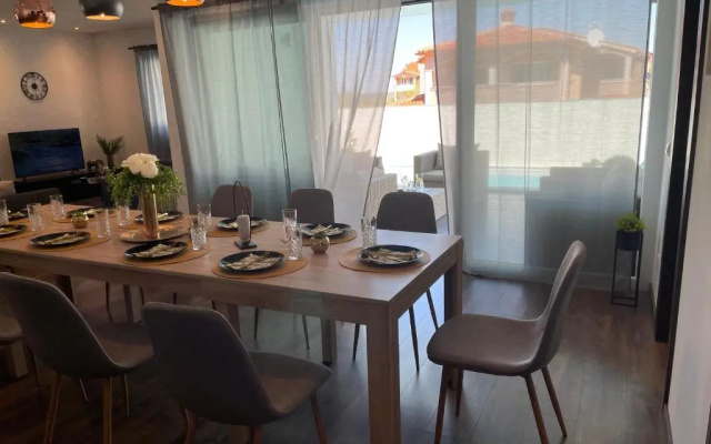 Family House SEAMARE II