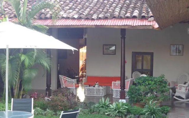 Toritos Hotel-Bar-Restaurante