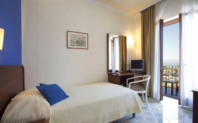 Hotel Tirrenia