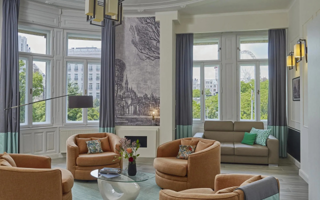 7Seasons Central Suites
