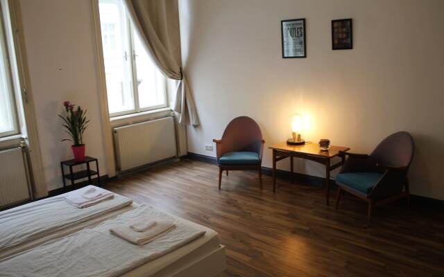 Отель Wienderland B&B Австрия, Вена - отзывы, цены и фото номеров - забронировать отель Wienderland B&B онлайн комната для гостей