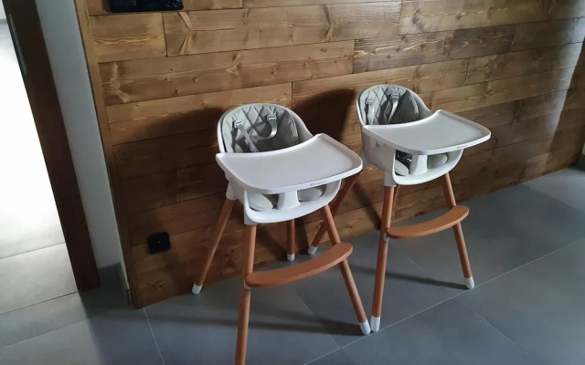 Mountain Chalet Lbh027
