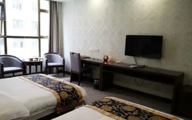Longli Wells Hotel