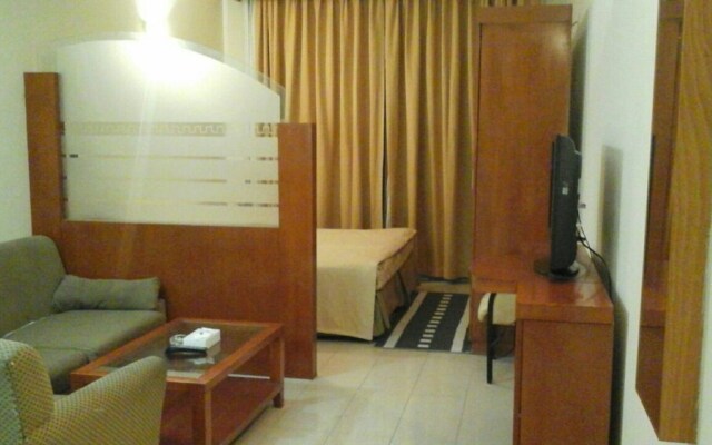Отель Al Raien Hotel Apartment ОАЭ, Дубай - отзывы, цены и фото номеров - забронировать отель Al Raien Hotel Apartment онлайн комната для гостей