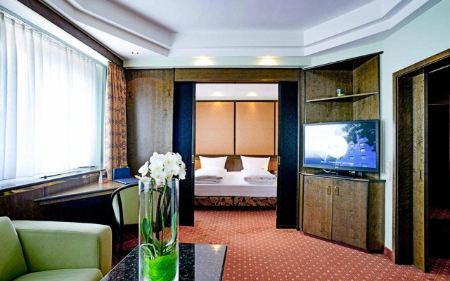 TOP Kongresshotel Europe