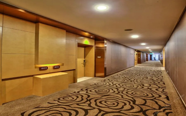 Yitel Trend Ningbo East Xincheng