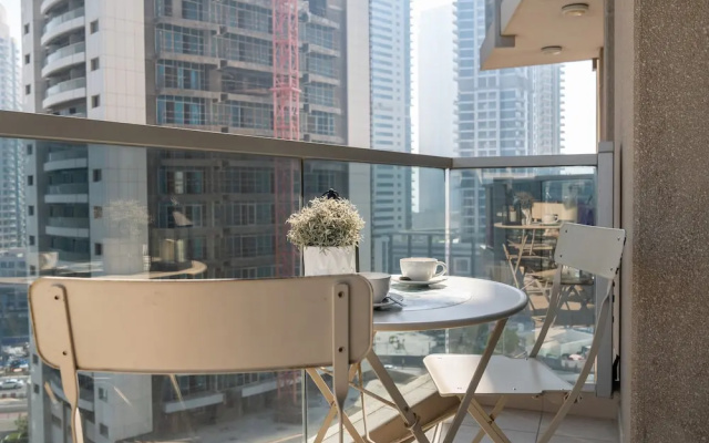 Marina Tower by HiGuests Vacation Homes