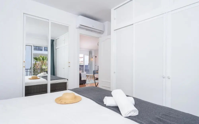 Apartment - 2 Bedrooms with Pool, WiFi and Sea views - 107864