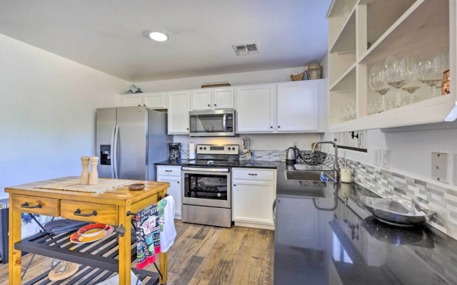 Updated Maricopa Retreat < 2 Miles to Golf!