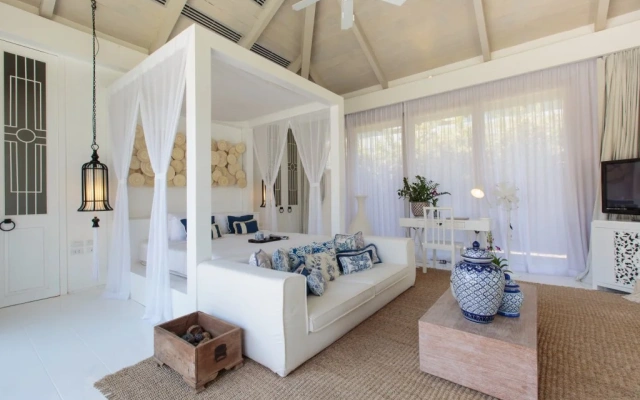 Mia Beach, Beach Villa And Events