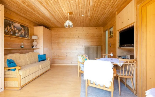 Apartment in Tyrol in an Attractive Area