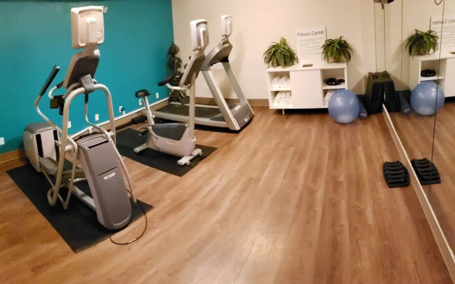 Holiday Inn Express Osage Beach - Lake Of The Ozarks by IHG
