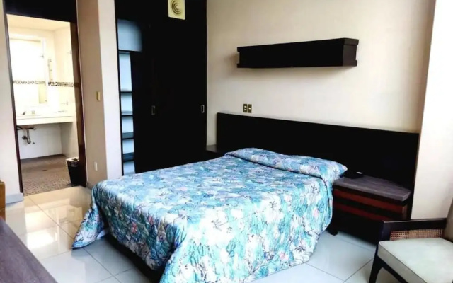 Hotel Mary