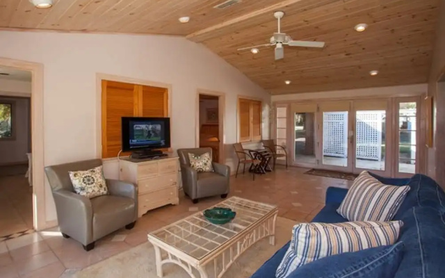 Always Turtle Crawl by Jekyll Realty