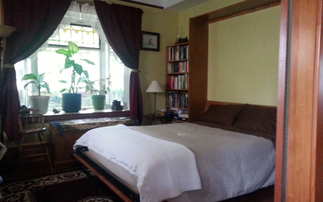 Phoenix House B&B