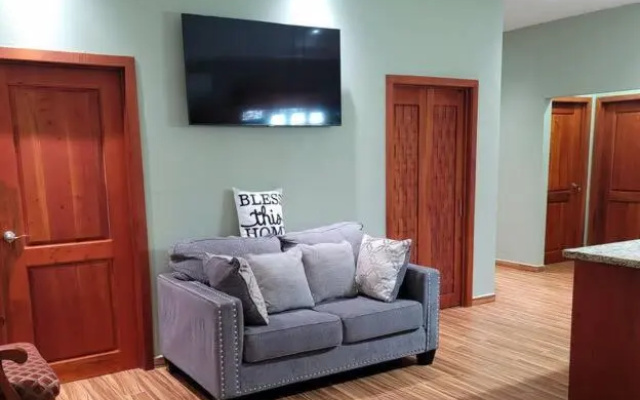Authentic 4 bedroom house !