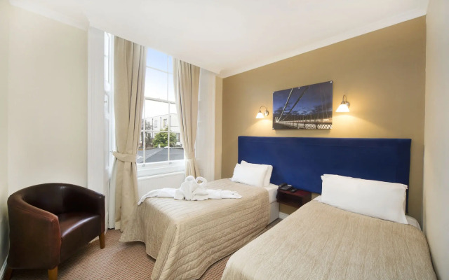 Clifton Hotel