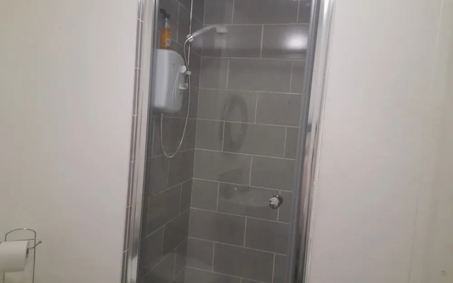 Cosy Private Hideaway Studio Flat With Breakfast