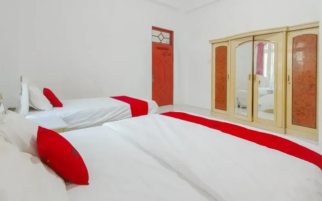 RedDoorz Near Gapura Kota Banjarmasin