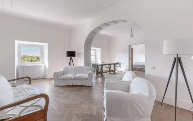 Vittorio Luxury Panoramic Apartment