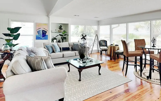 Oceanside Unit A by Tybee Vacation Rentals