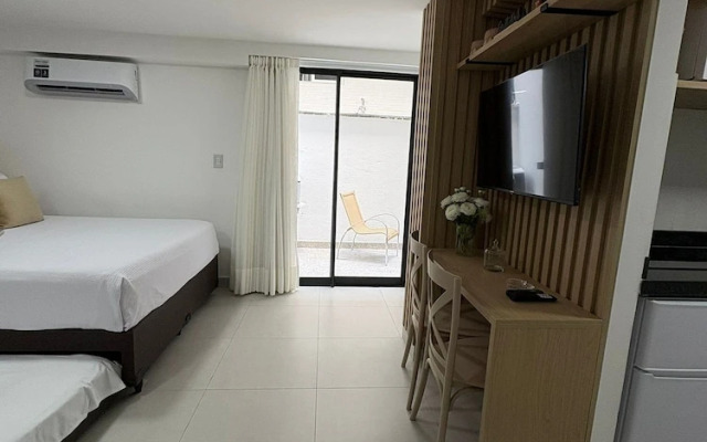 Cabo Branco | Studio + Rooftop Pool