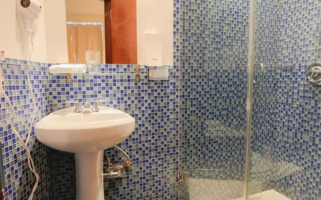 Hotel Azure