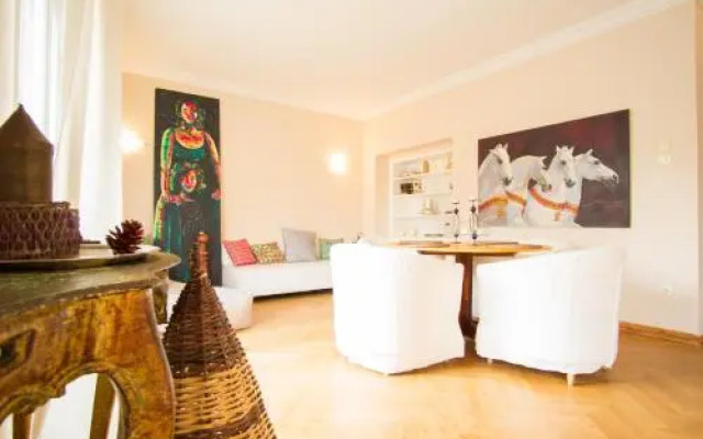 The Helios Flat