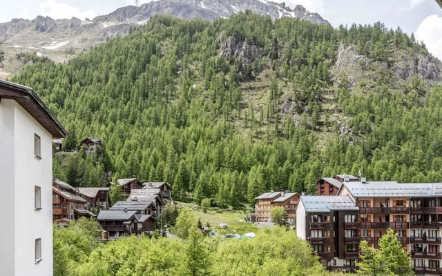 ESC3 - Superbe appartement, centre ville,  proche pistes et commerces.
