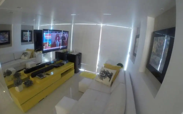 Cobertura com Piscina Privativa | Pé na Areia | Vista Mar | Barra Bali | Destino BSM 417