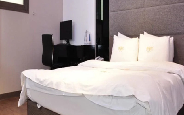 Regent Hotel