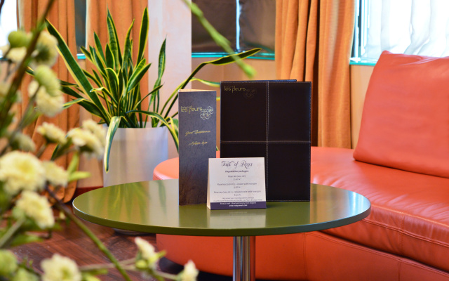 Les Fleurs Boutique Hotel