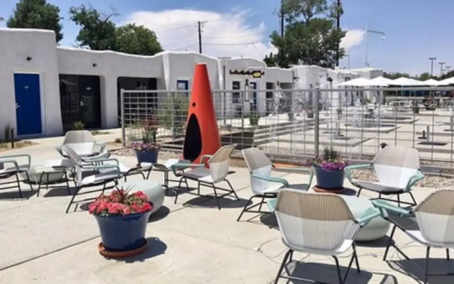 El Vado Motel