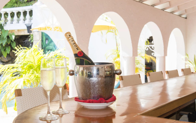 Mount Cinnamon Beach & Wellness Resort