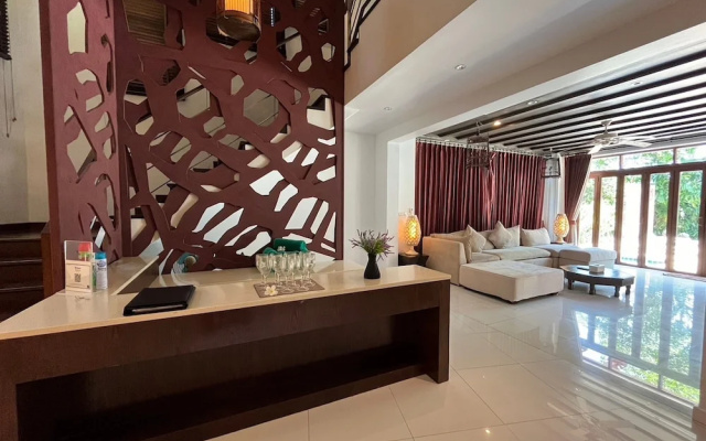 Amatapura Beach Villa 1