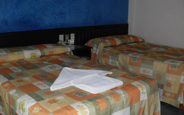 Hotel Playa Cristal